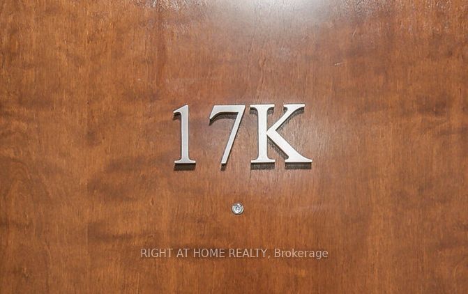 8 Rosebank Dr 17K