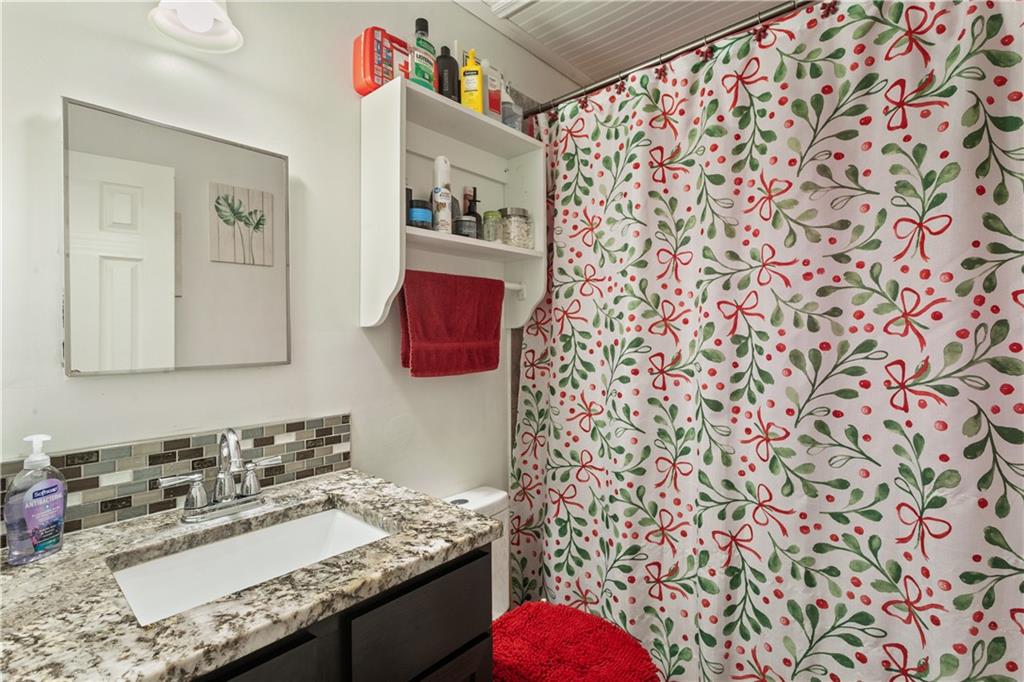 3225 Tauromee Avenue