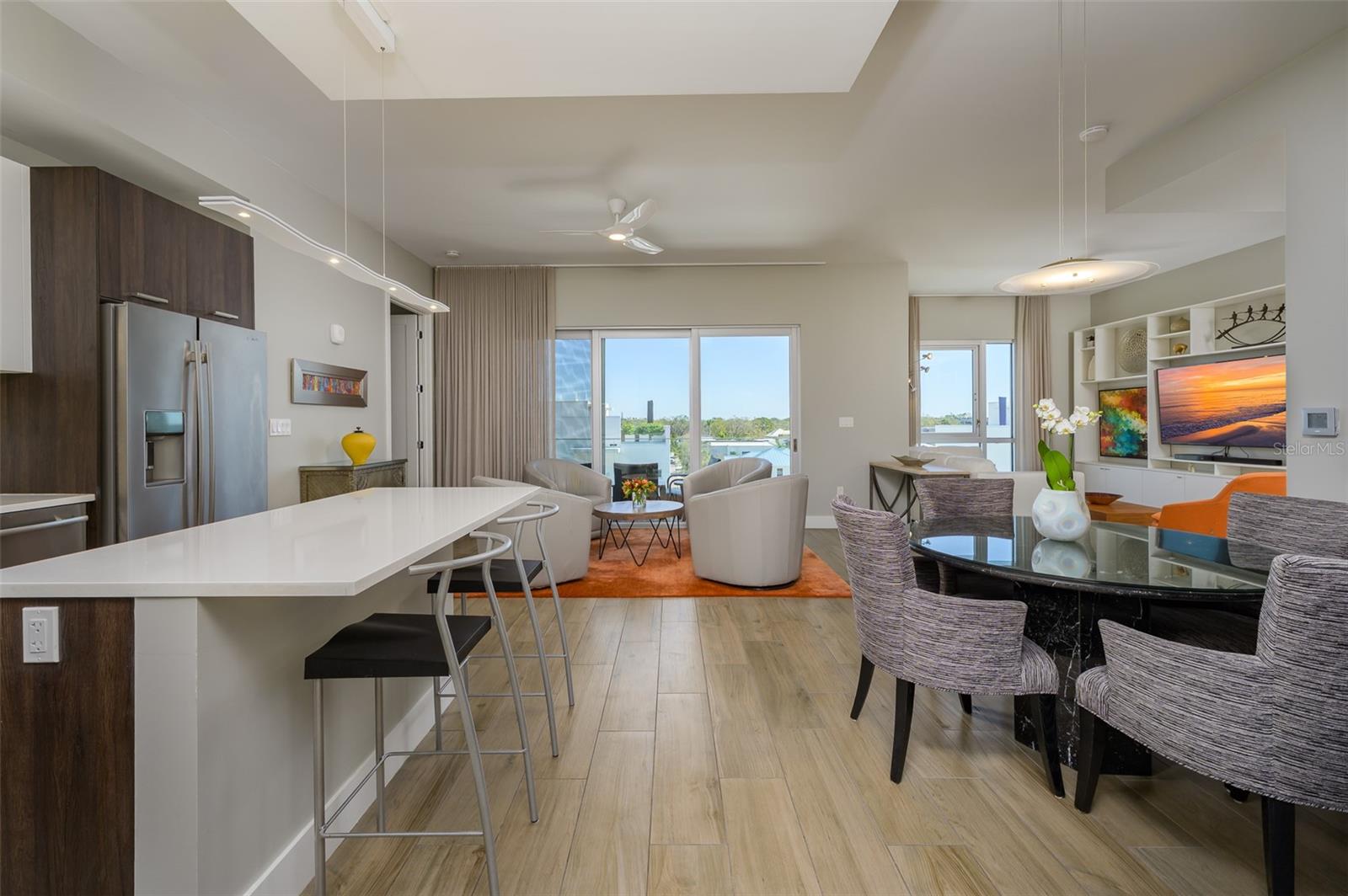 635 S Orange Avenue 404