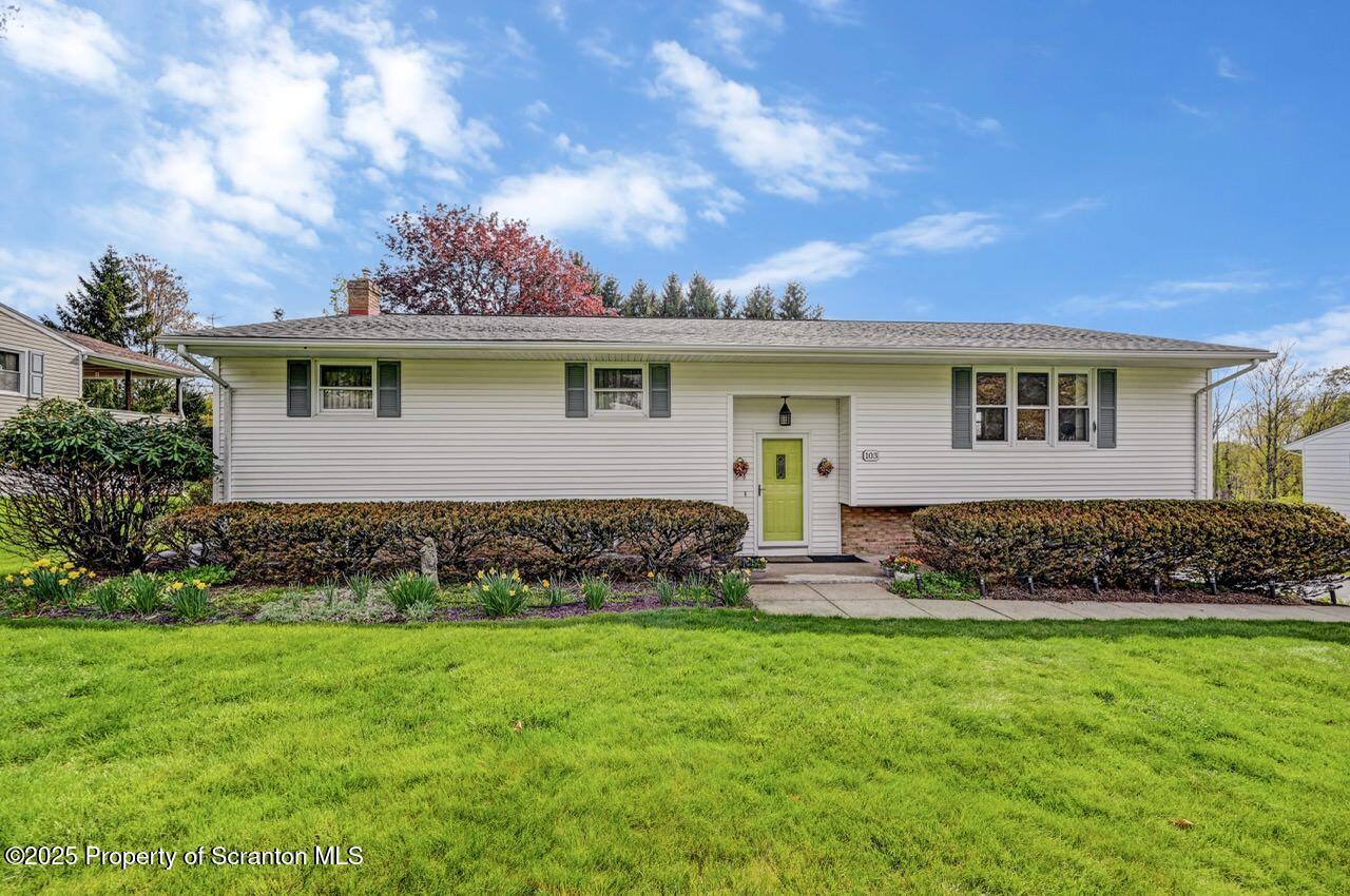 103 Carriage Lane L79