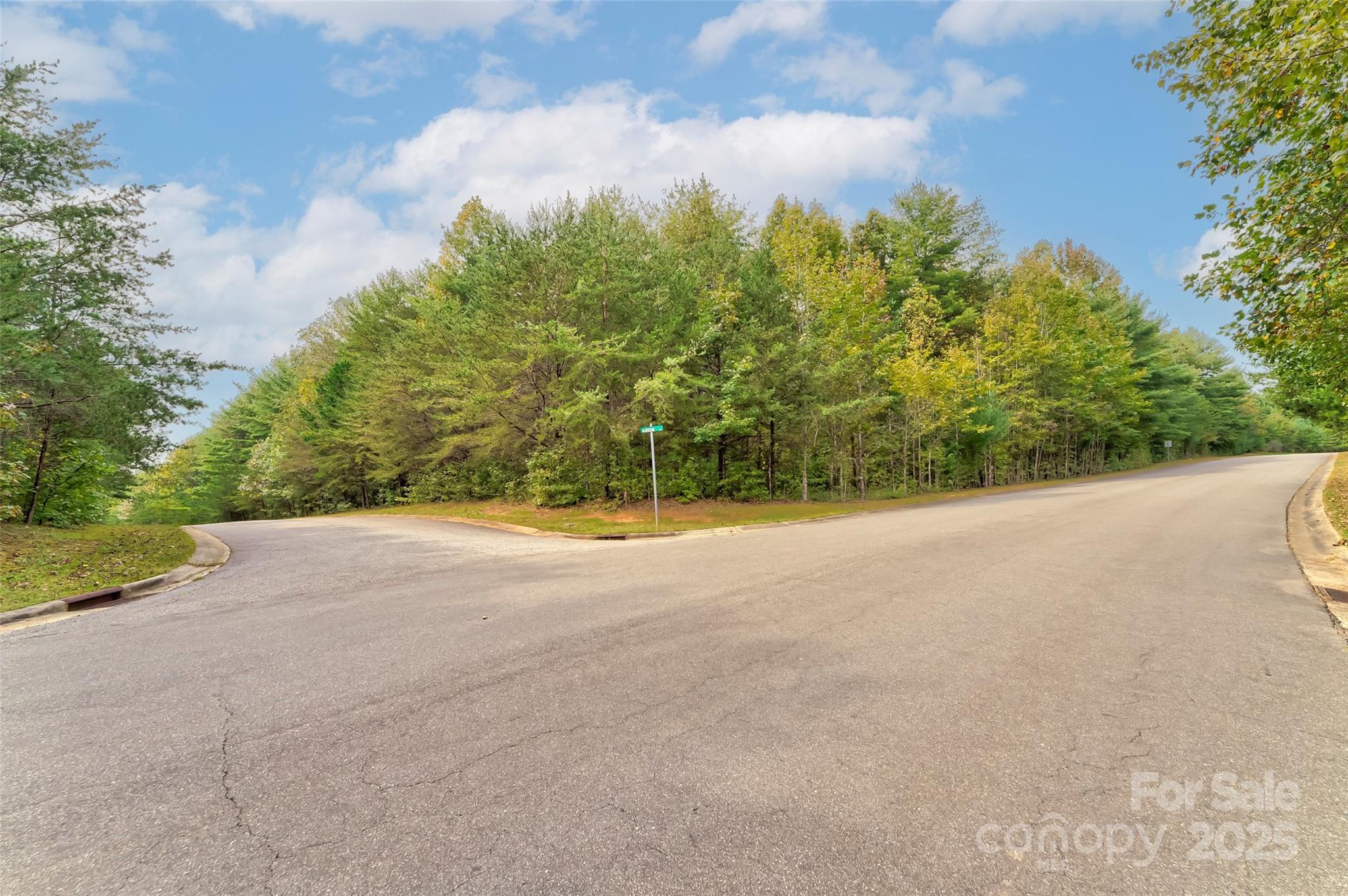 1280 Bluestone Court 35