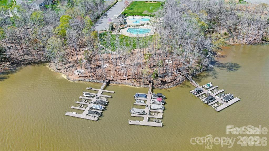 1020 Alicante Avenue