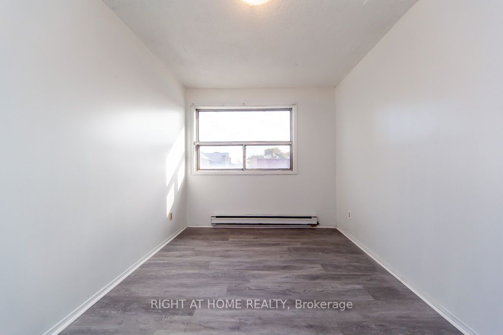 638 Dufferin St 3