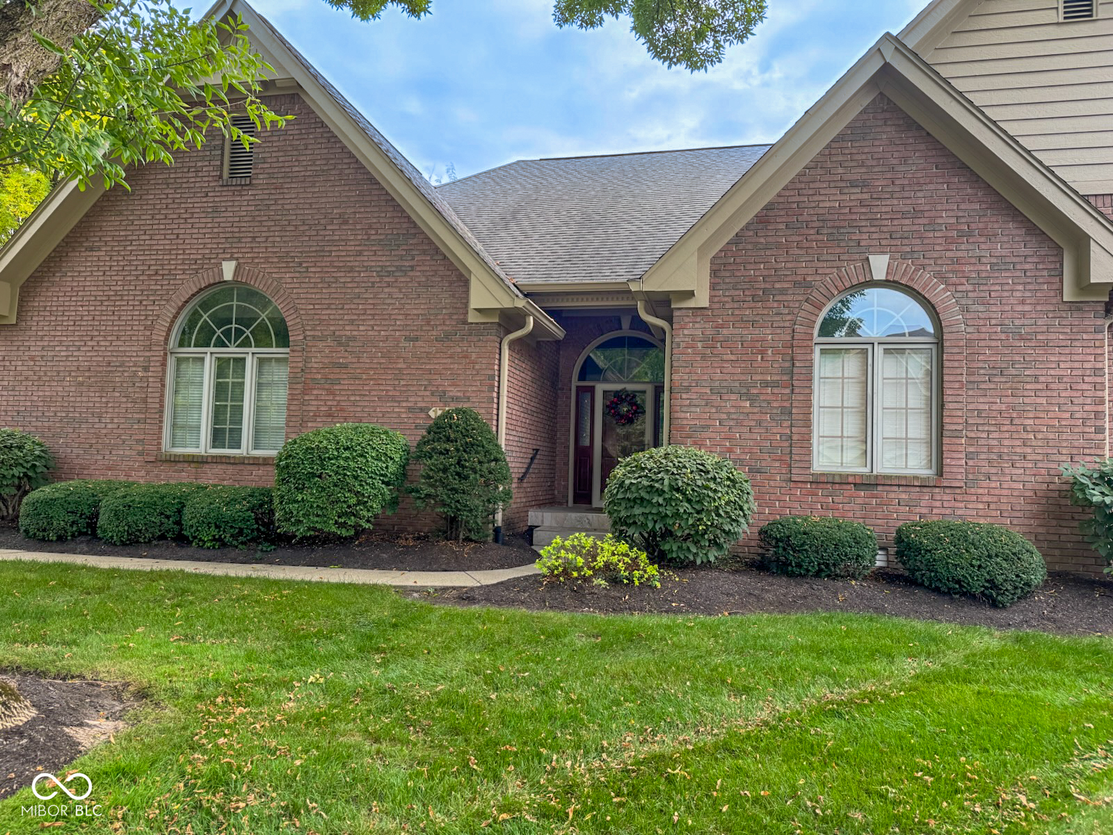 1701 Pathway Drive N