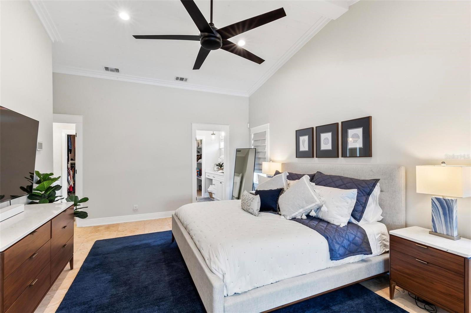 6 Colony Court