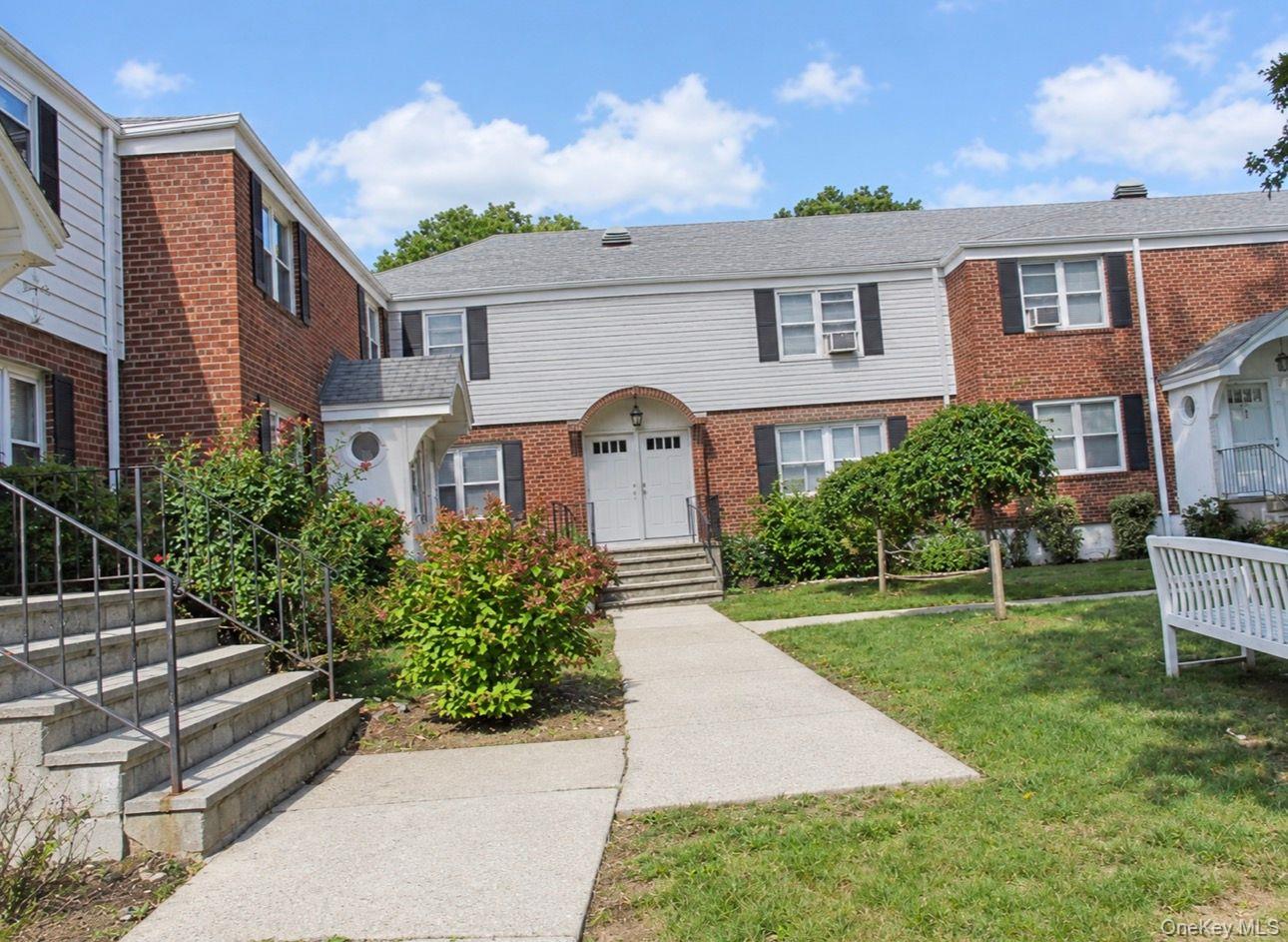 16 Peck Ave 16-B