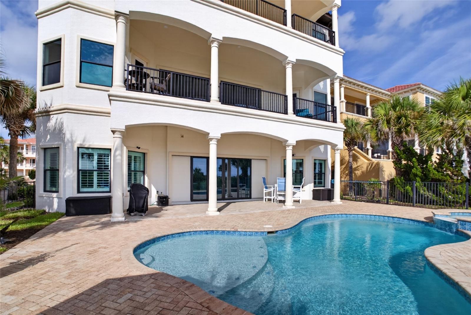 6 Ocean Ridge Boulevard N