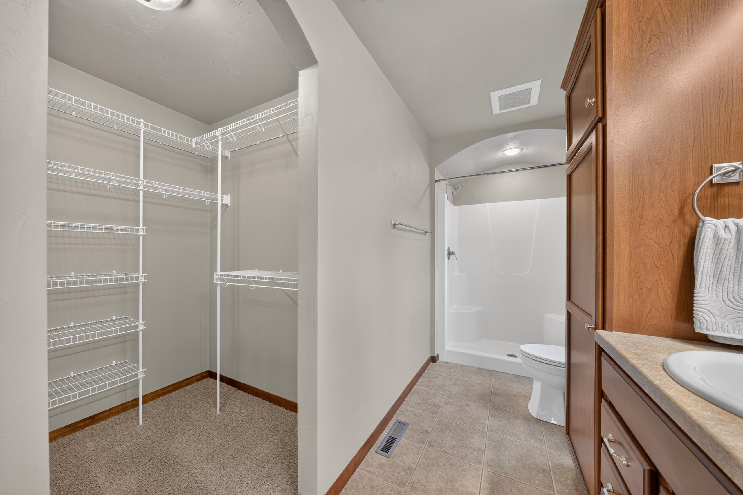 3875 Duchess Lane