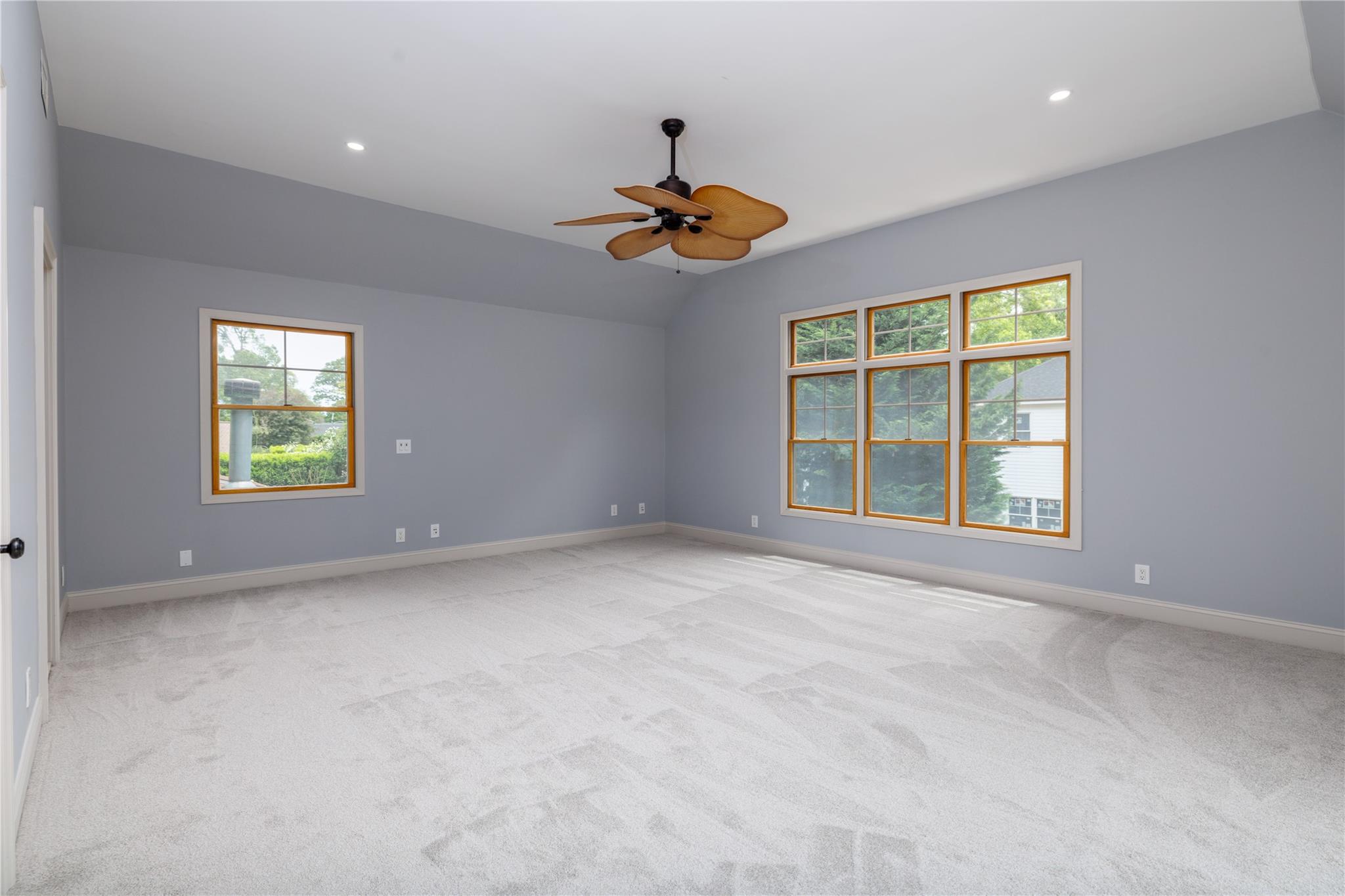 22 Commonwealth Avenue
