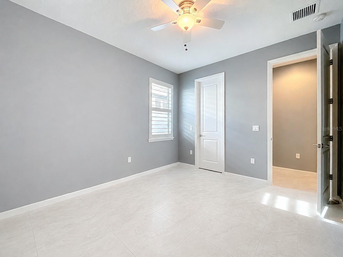 295 Northcote Court