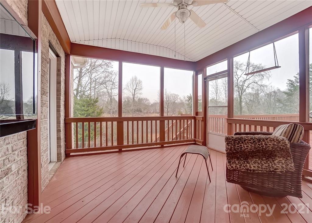 957 Hickory Stick Drive