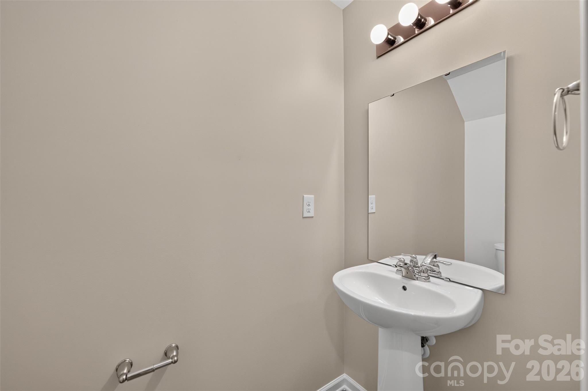 1475 Cannan Mountain Drive