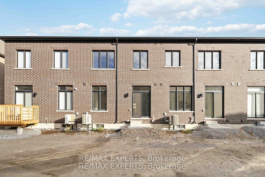 33 Kinloss St
