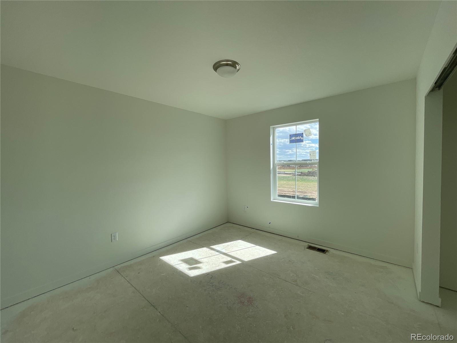 5548 Mare Lane