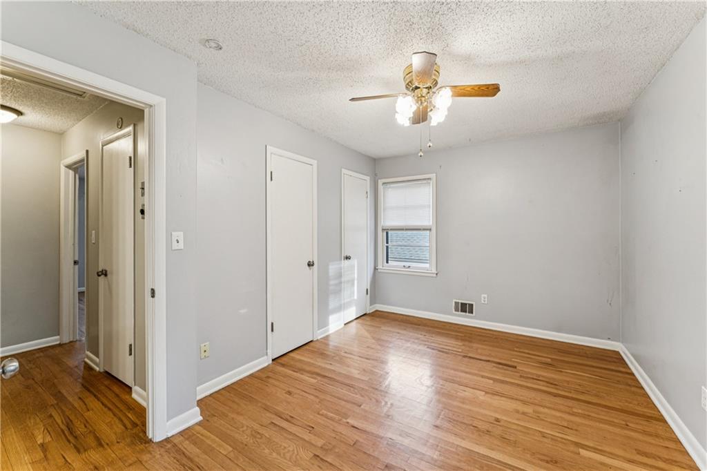 5007 Outlook Street