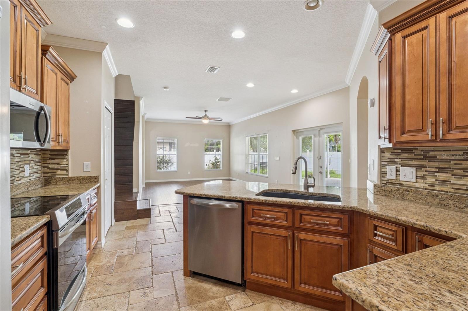 2066 Gloria Oak Court