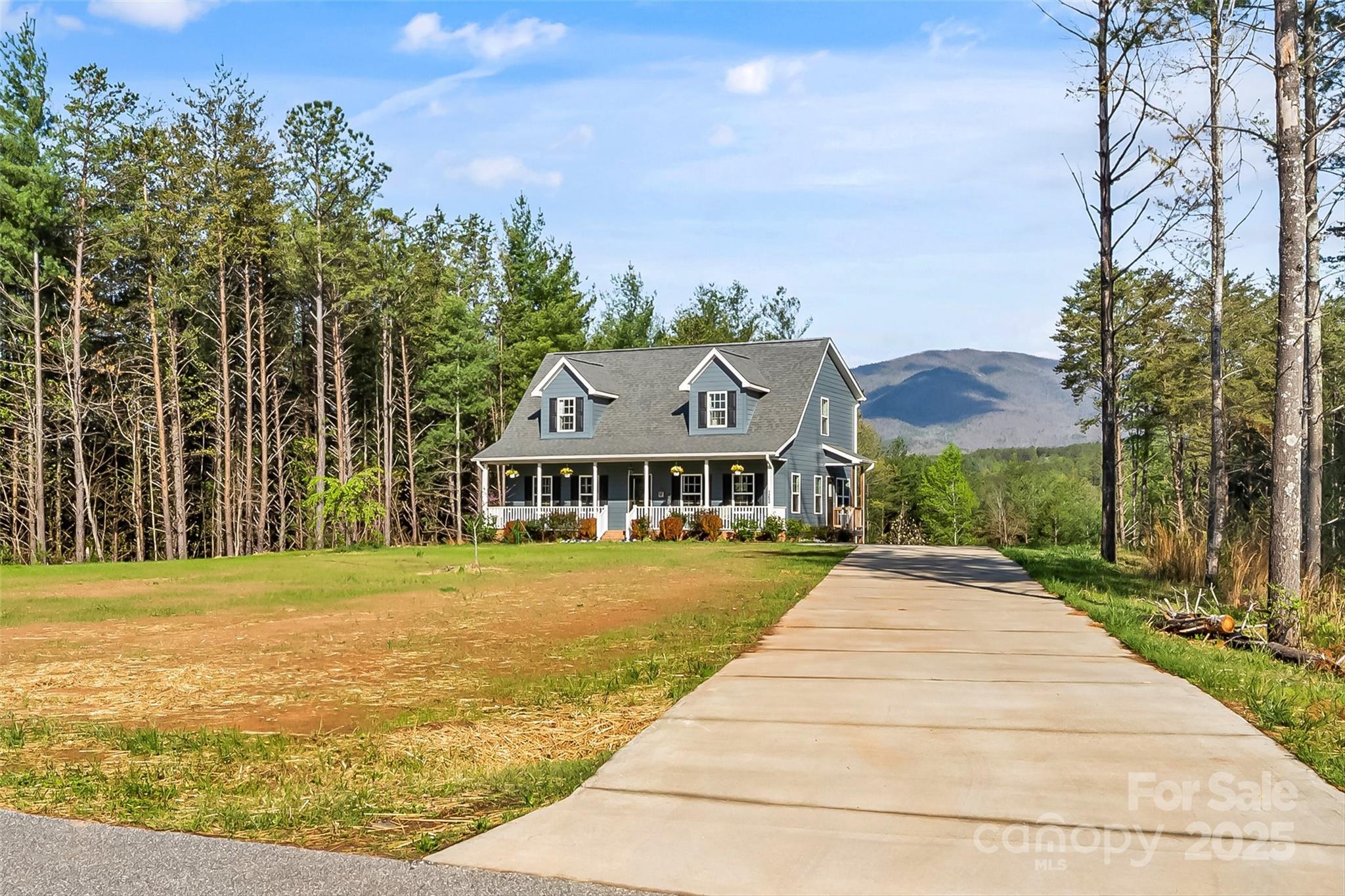 1294 Saylor Way