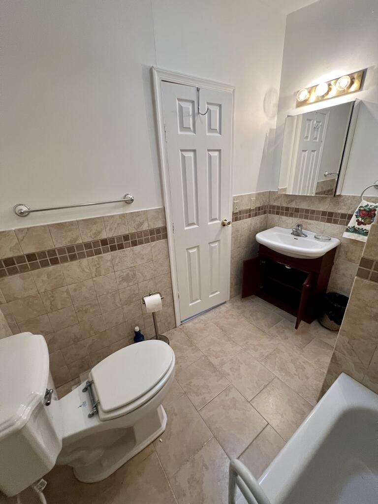 4229 Battle Point Rd 10