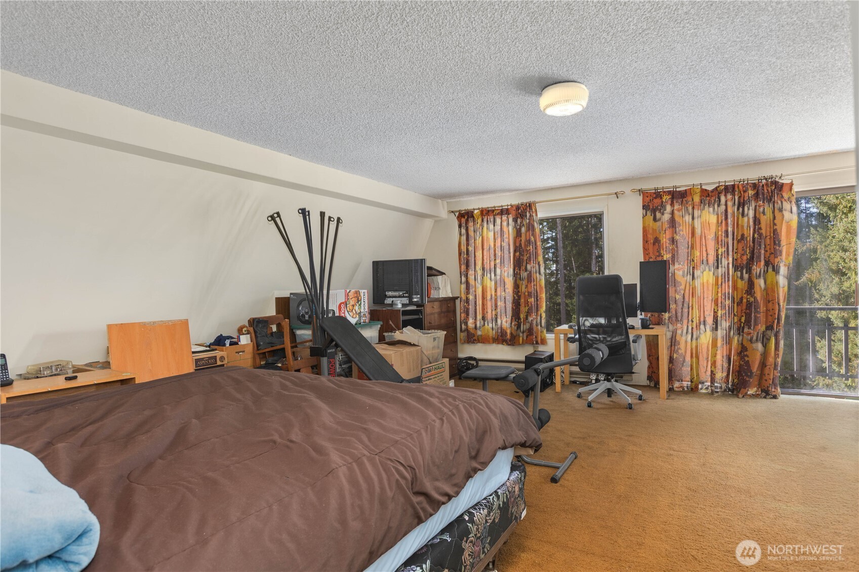 350 Olympic Drive E