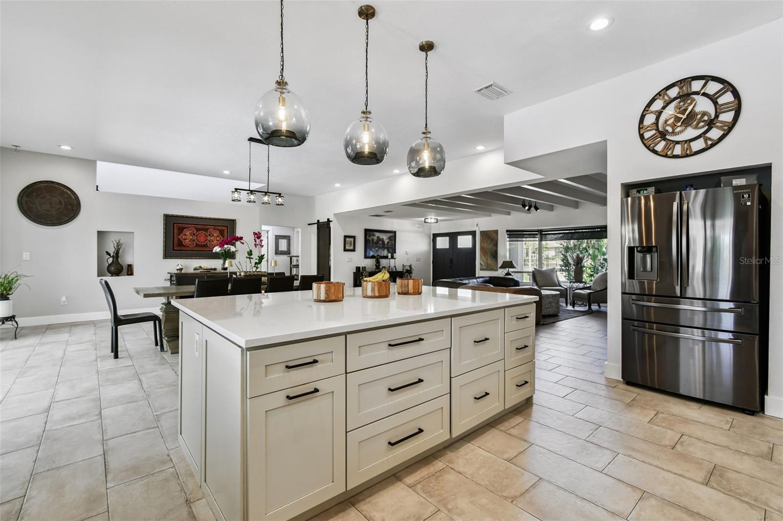 225 Harbor House Drive