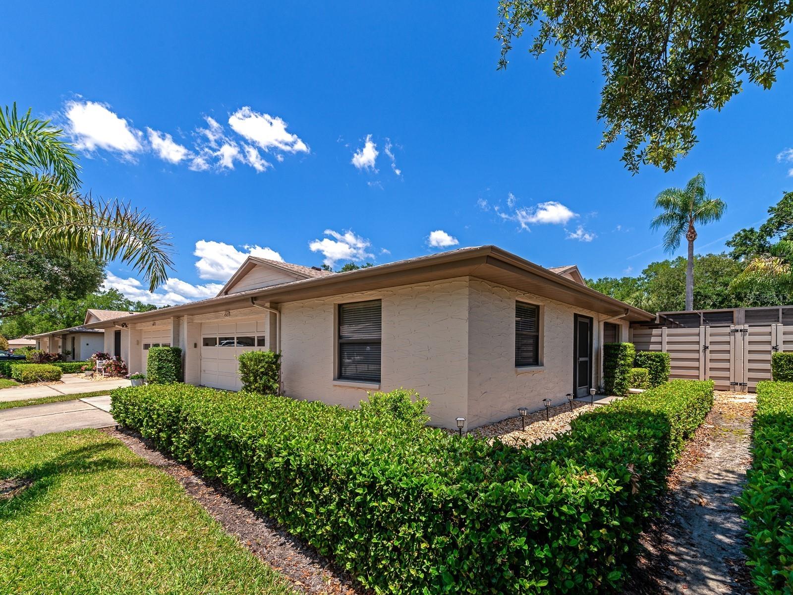 4503 Lake Vista Drive 4