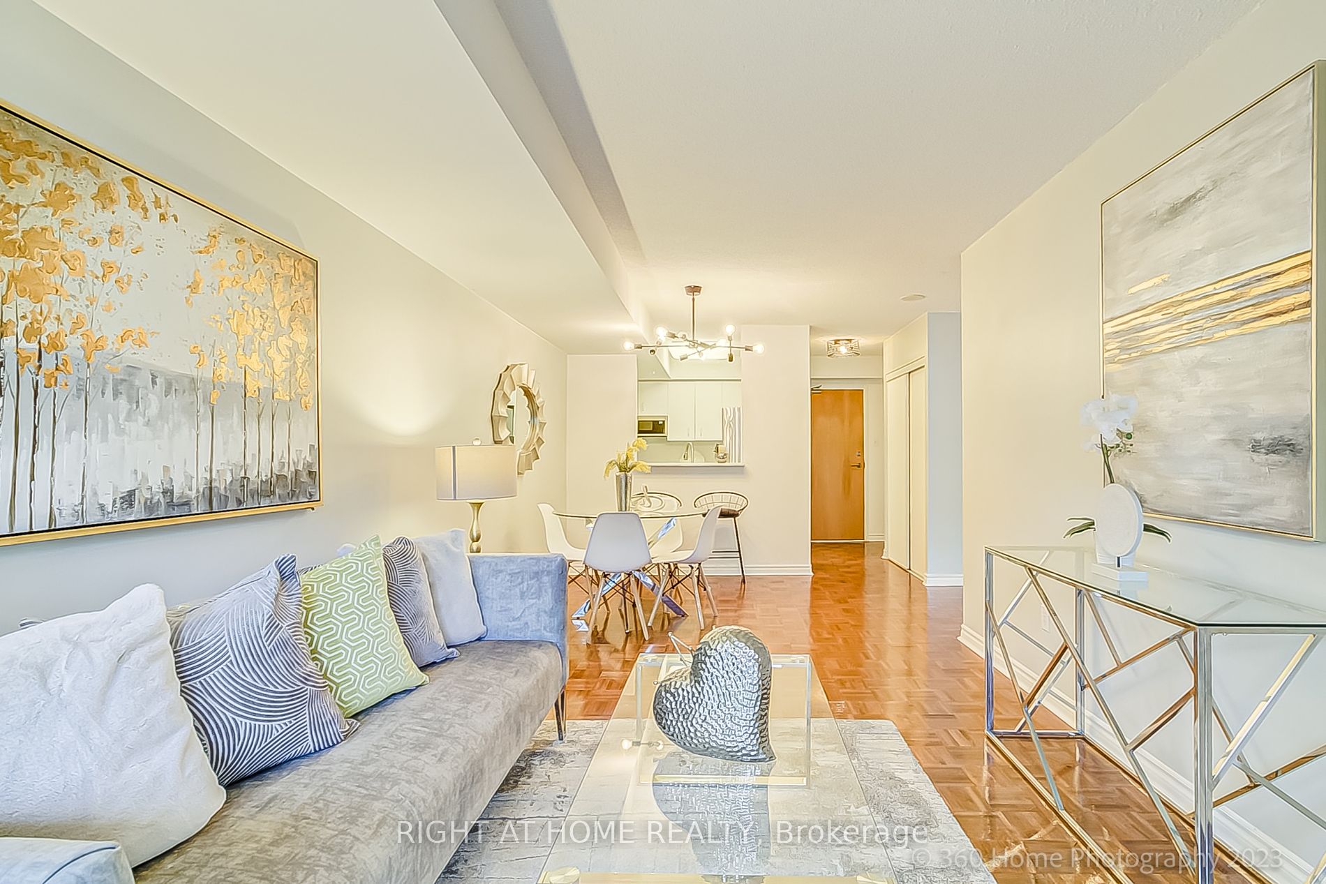 39 Parliament St 507