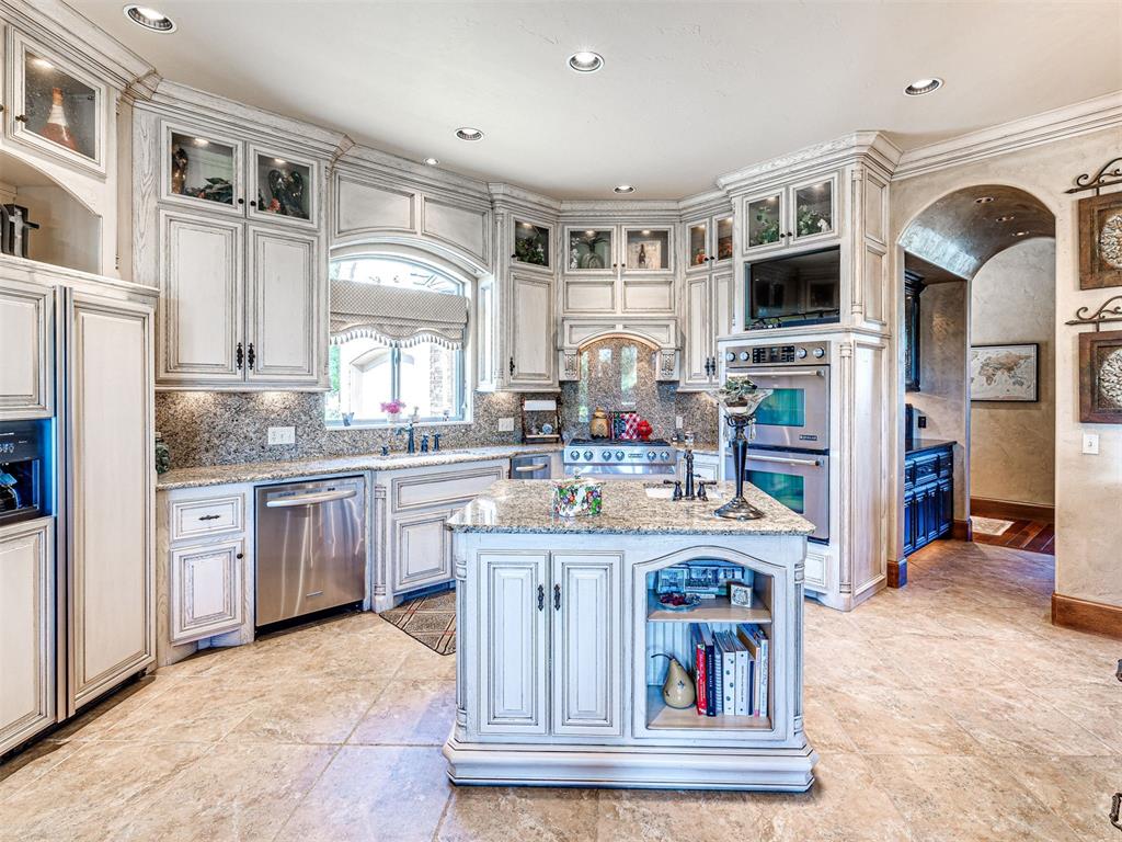 13100 Carriage Way