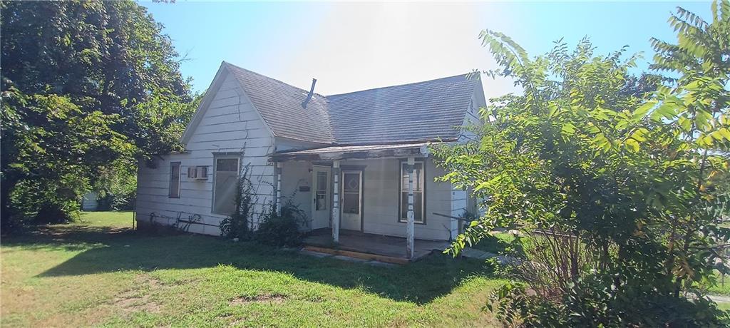 415 W Hickory Street
