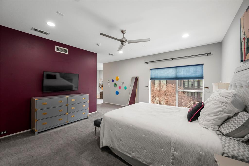 5205 Capitol Avenue 9