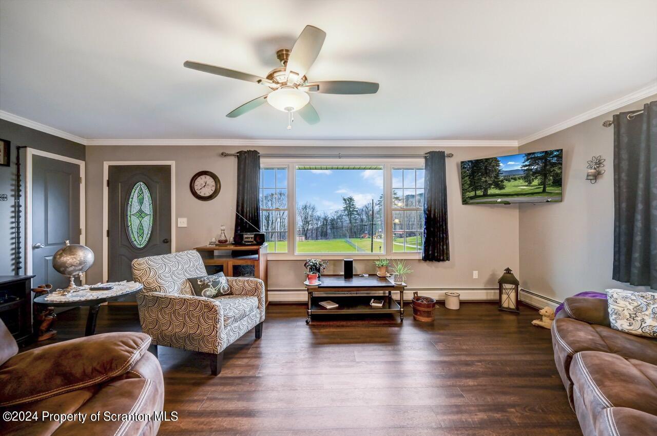 325 Schoolhouse Hill Road