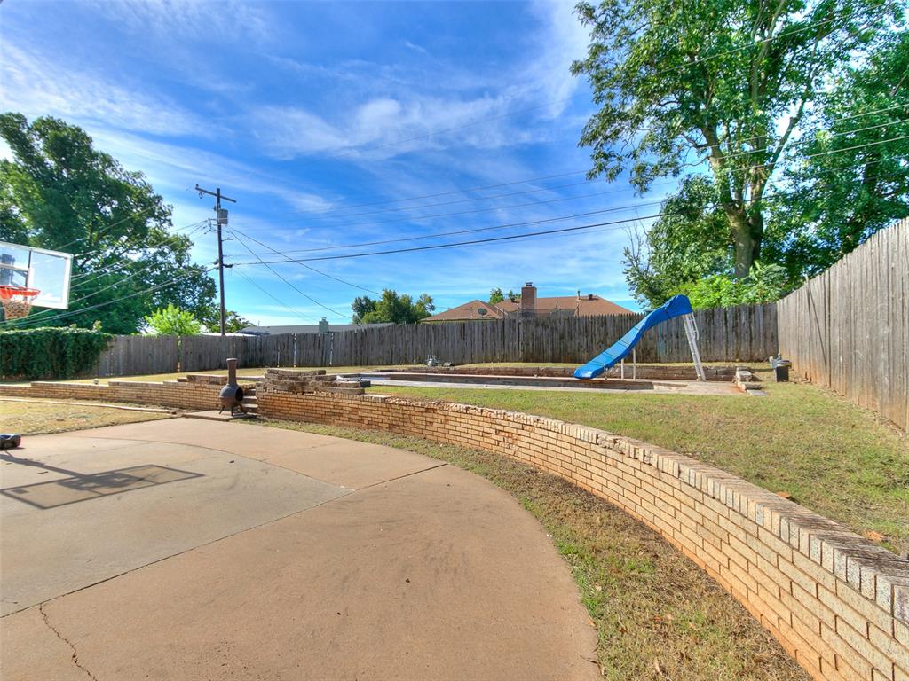 6216 Kingston Road