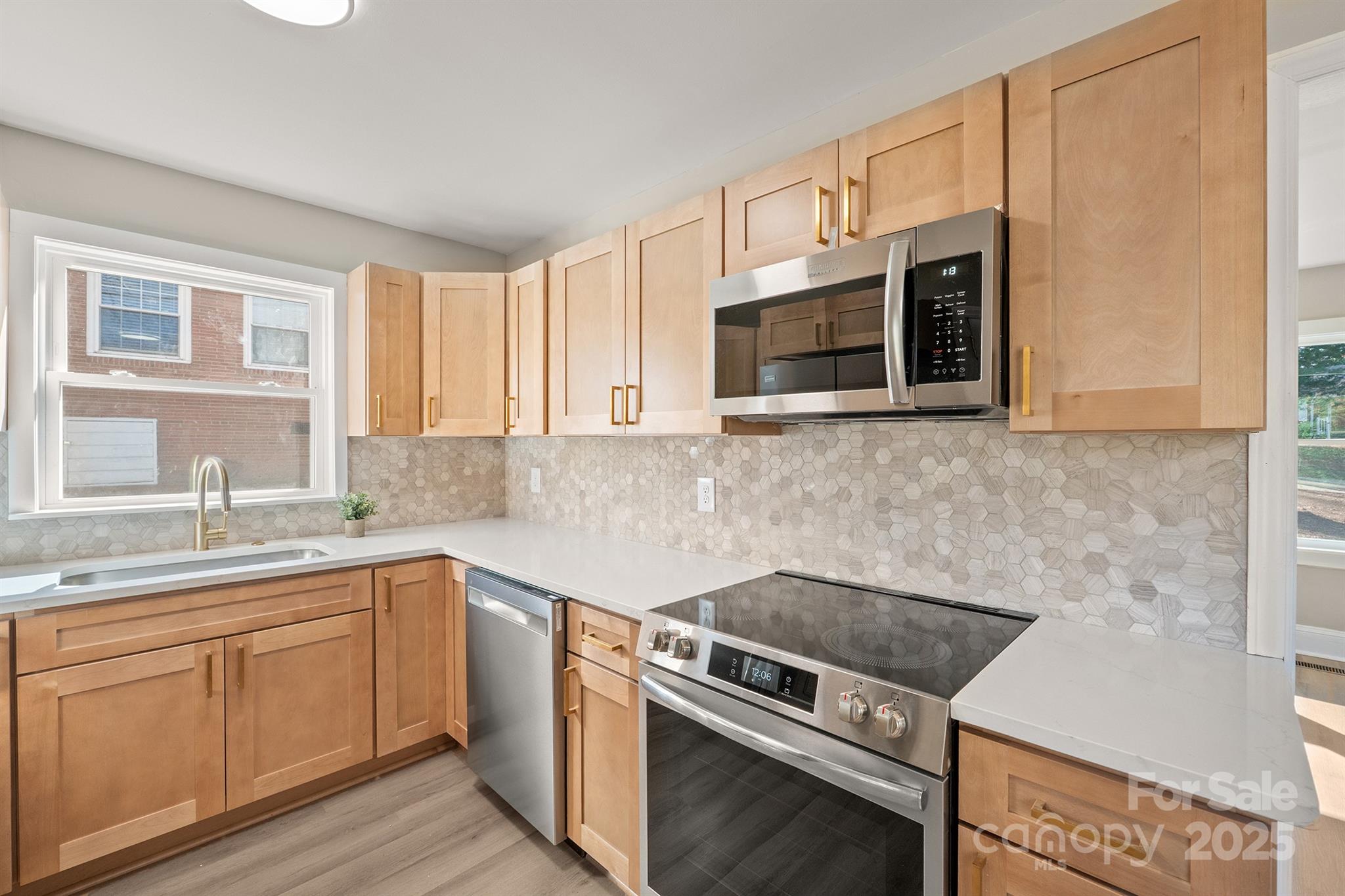 4035 Sheffield Drive