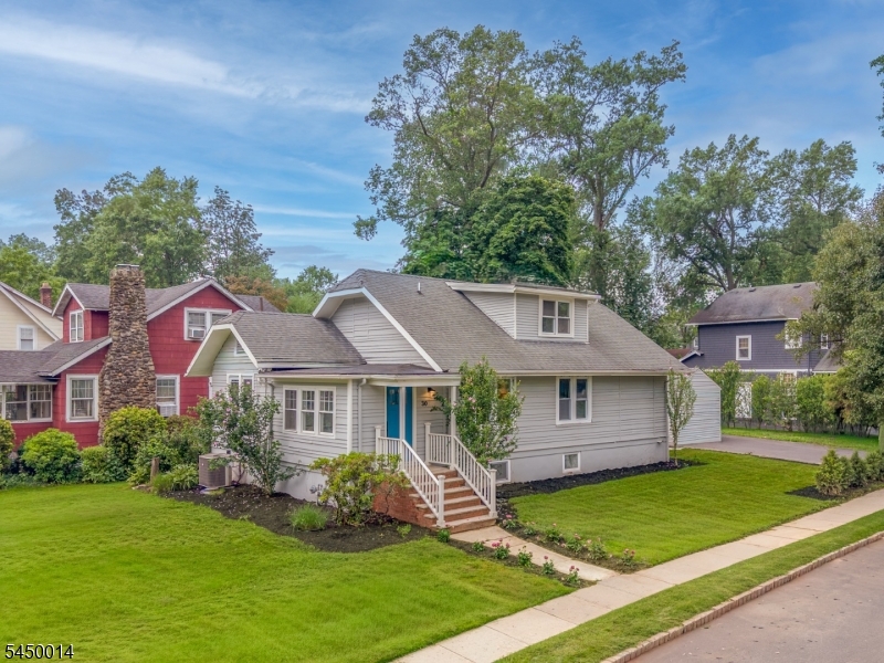 36 Minton Ave