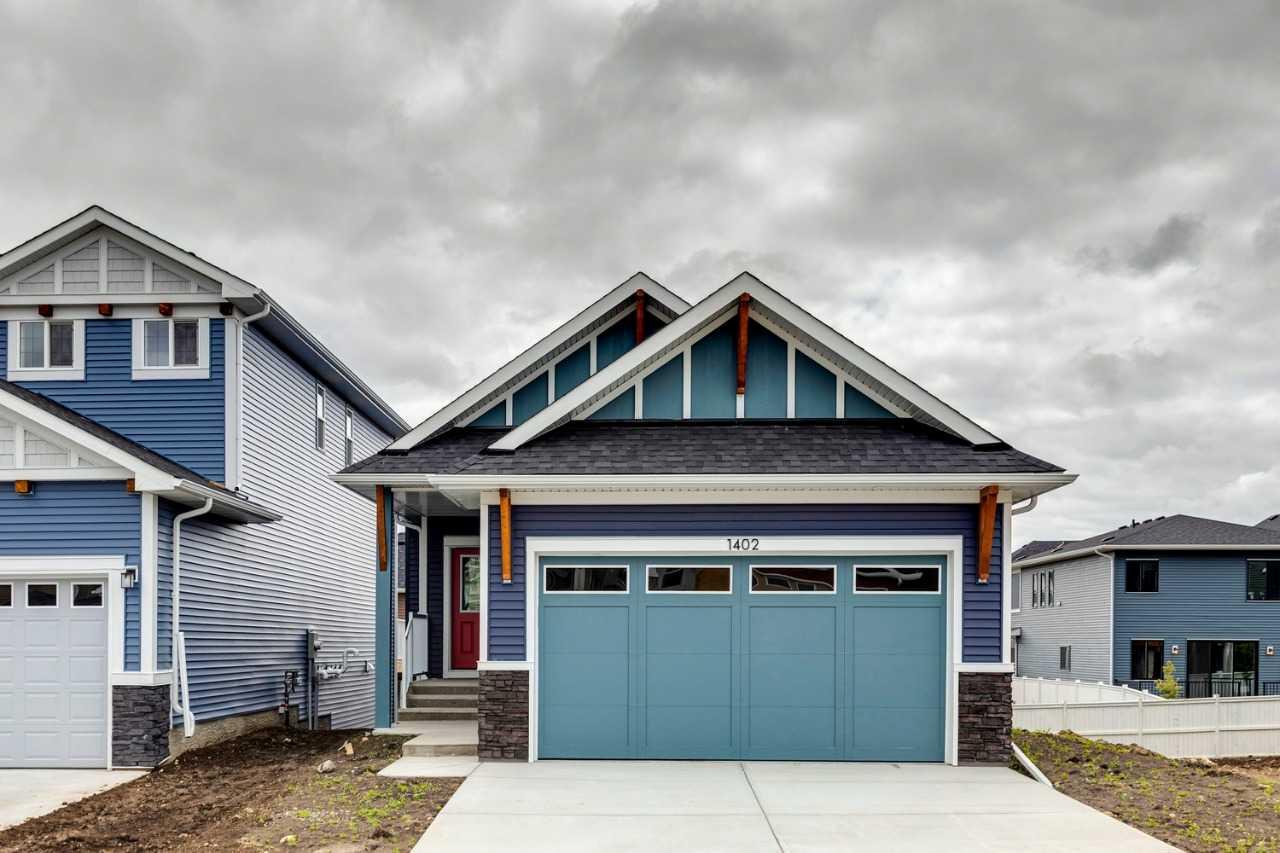 1402 Bayview Crescent SW