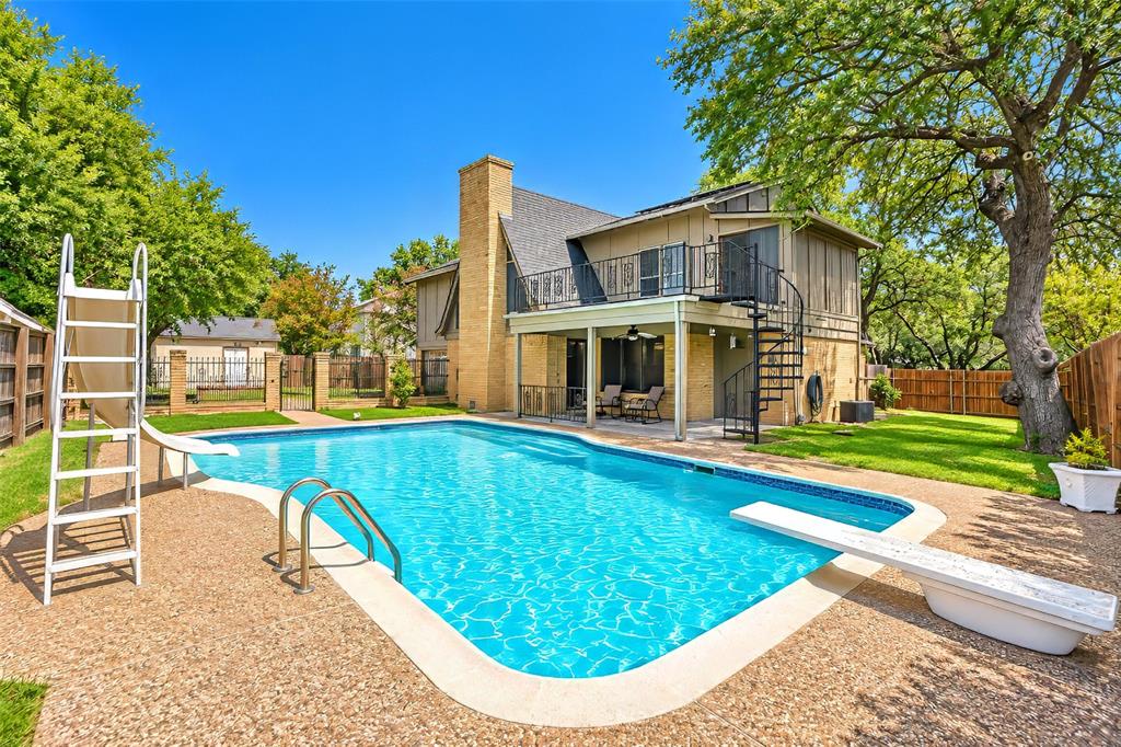 7505 Canyon Crest Court