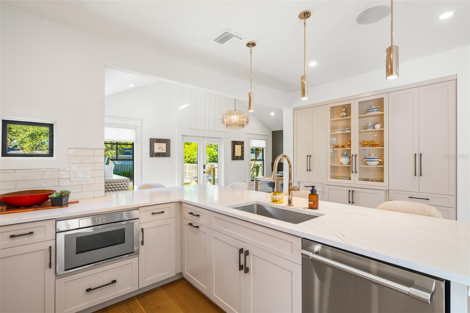 5302 N Central Avenue