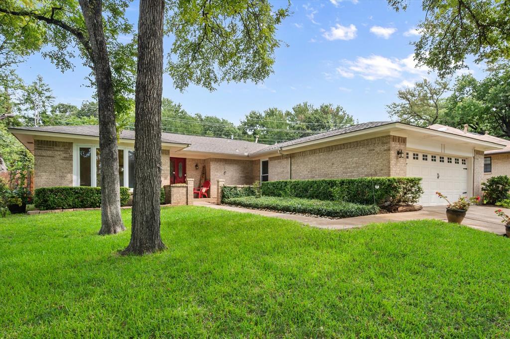 1113 Rusdell Drive