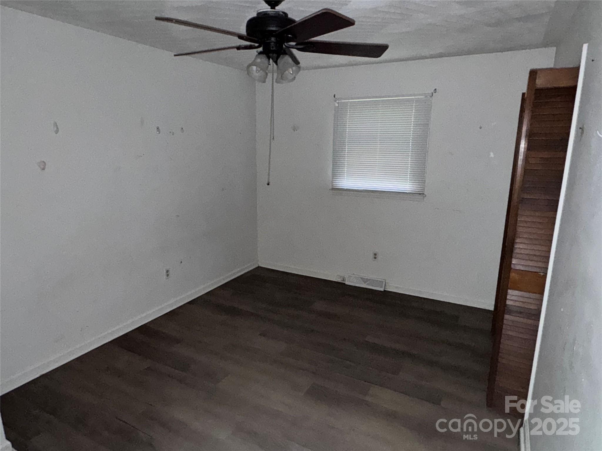 2706 and 2708 Harwell Street