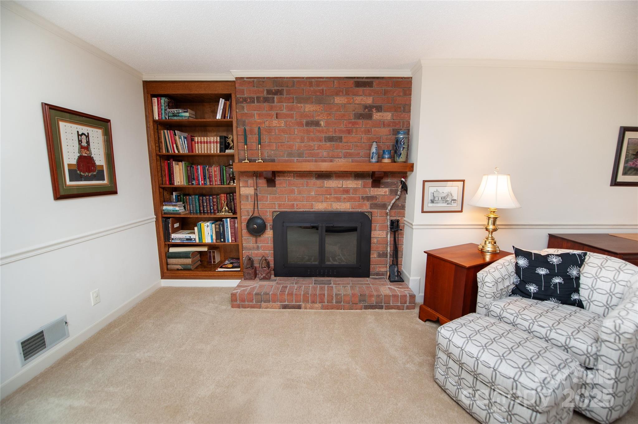 312 Lister Road