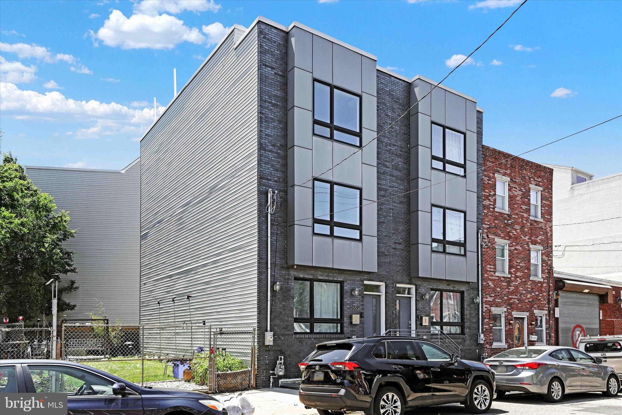 2652 E Norris Street