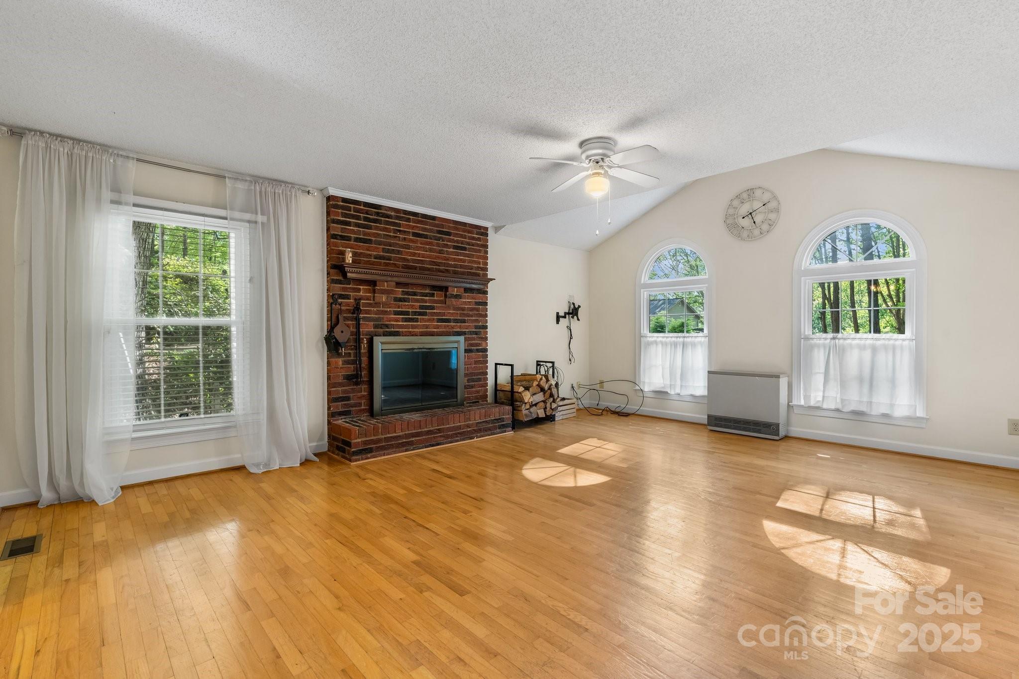 1026 Wellington Court