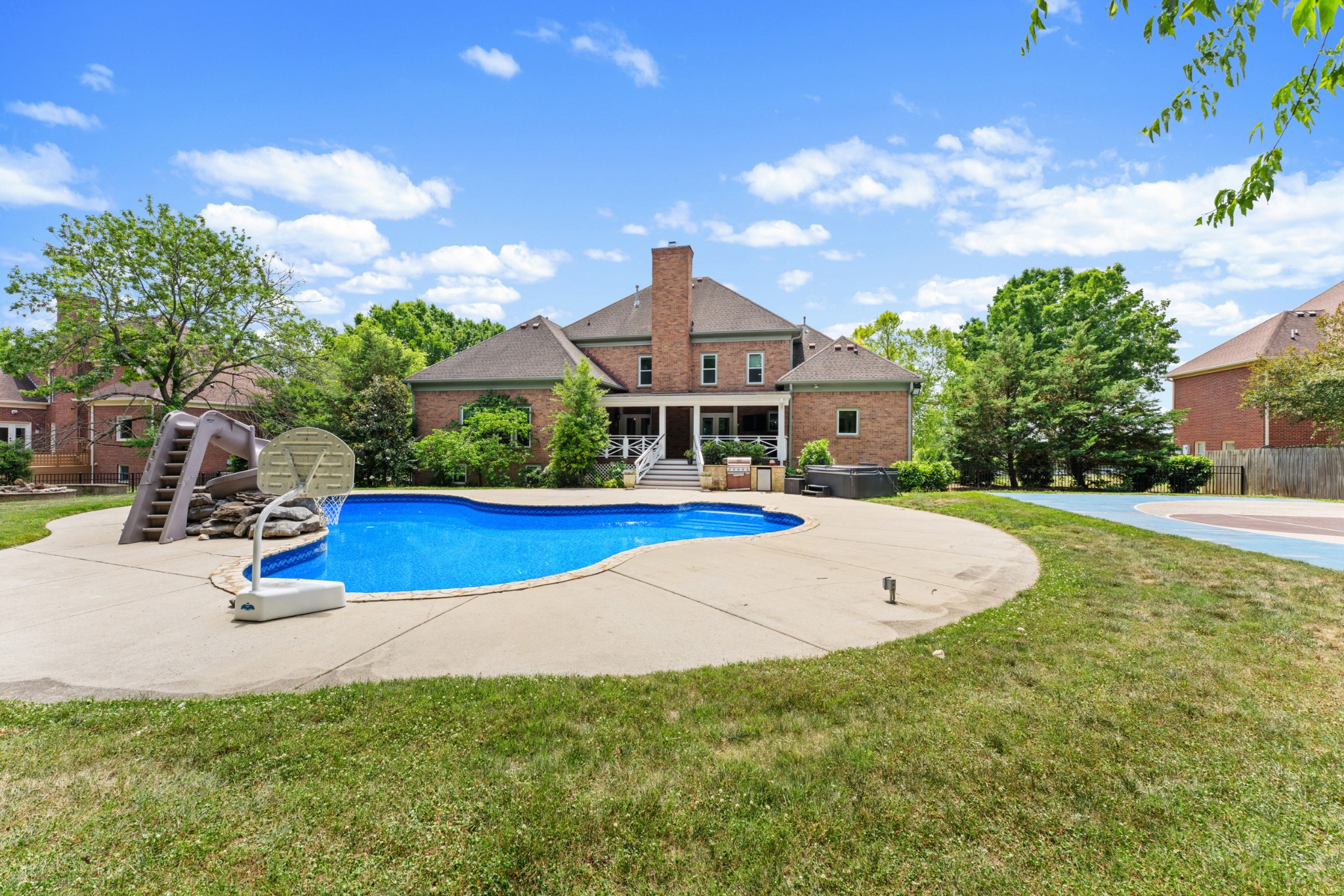 9002 Old Smyrna Rd — sold June 1, 2026
