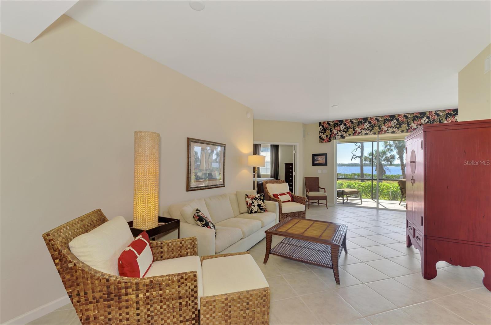 4732 Club Drive 102