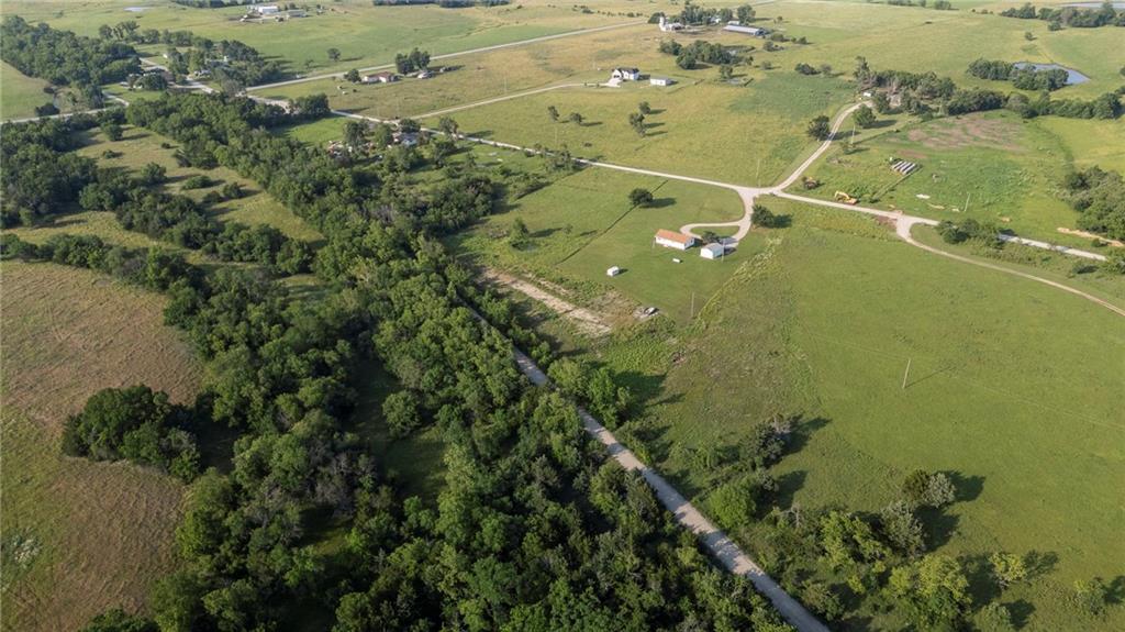 32241 NE Neosho Road