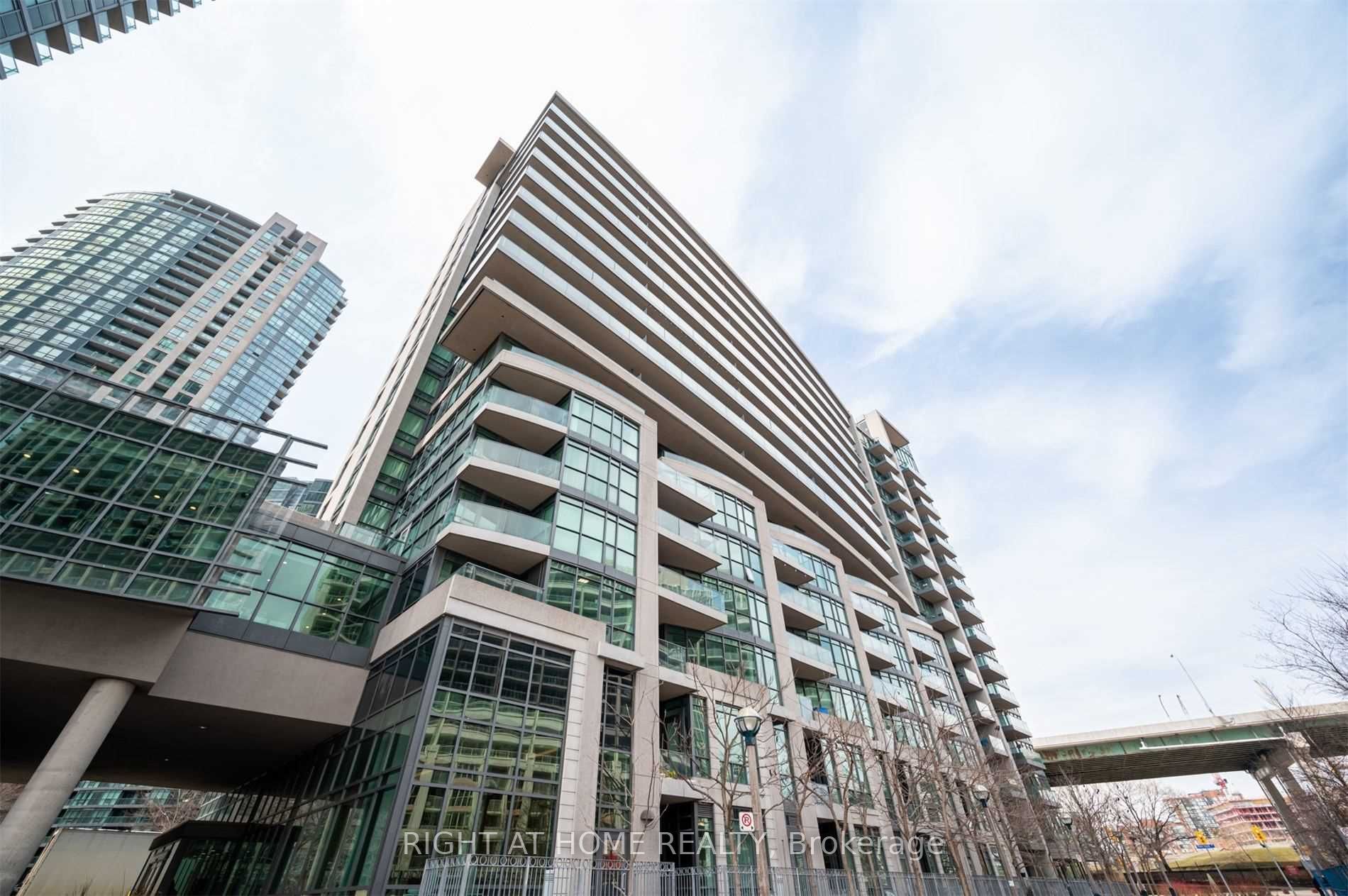209 Fort York Blvd 665