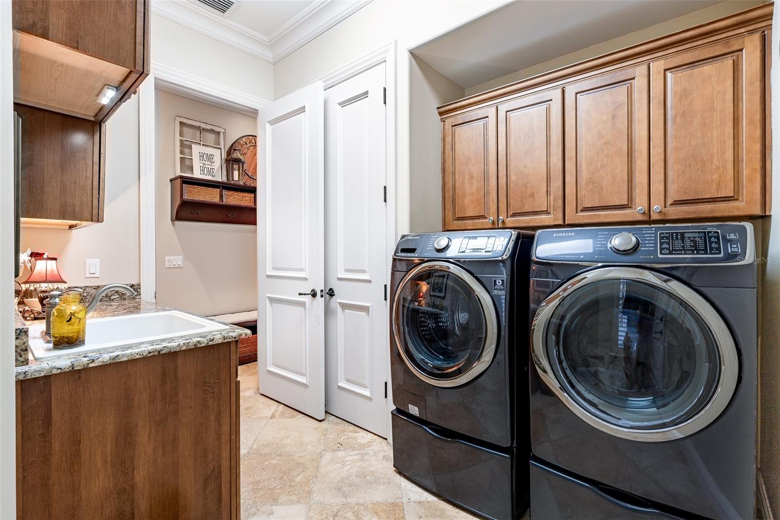 7341 Bella Foresta Place