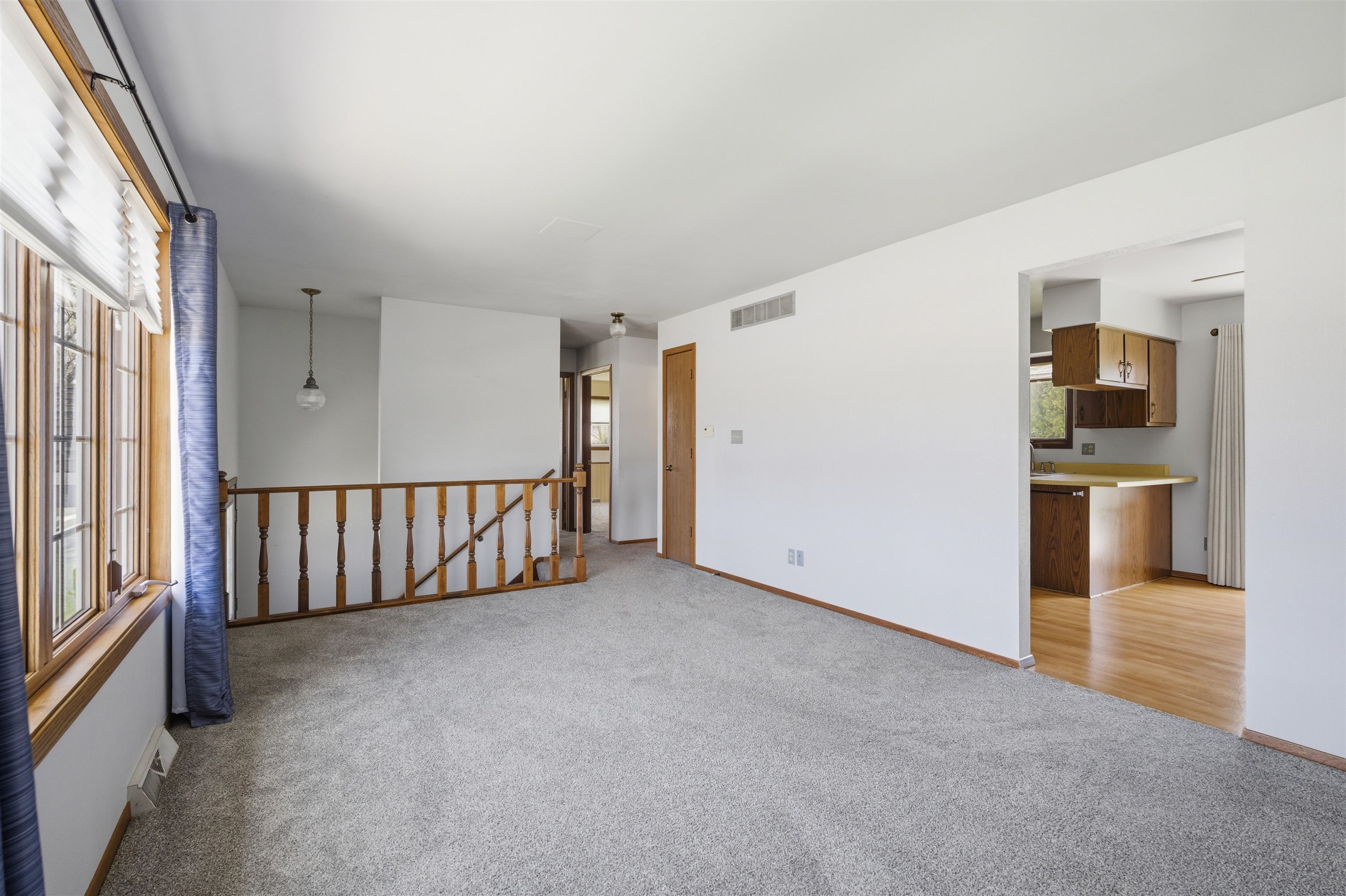 722 Diane Street