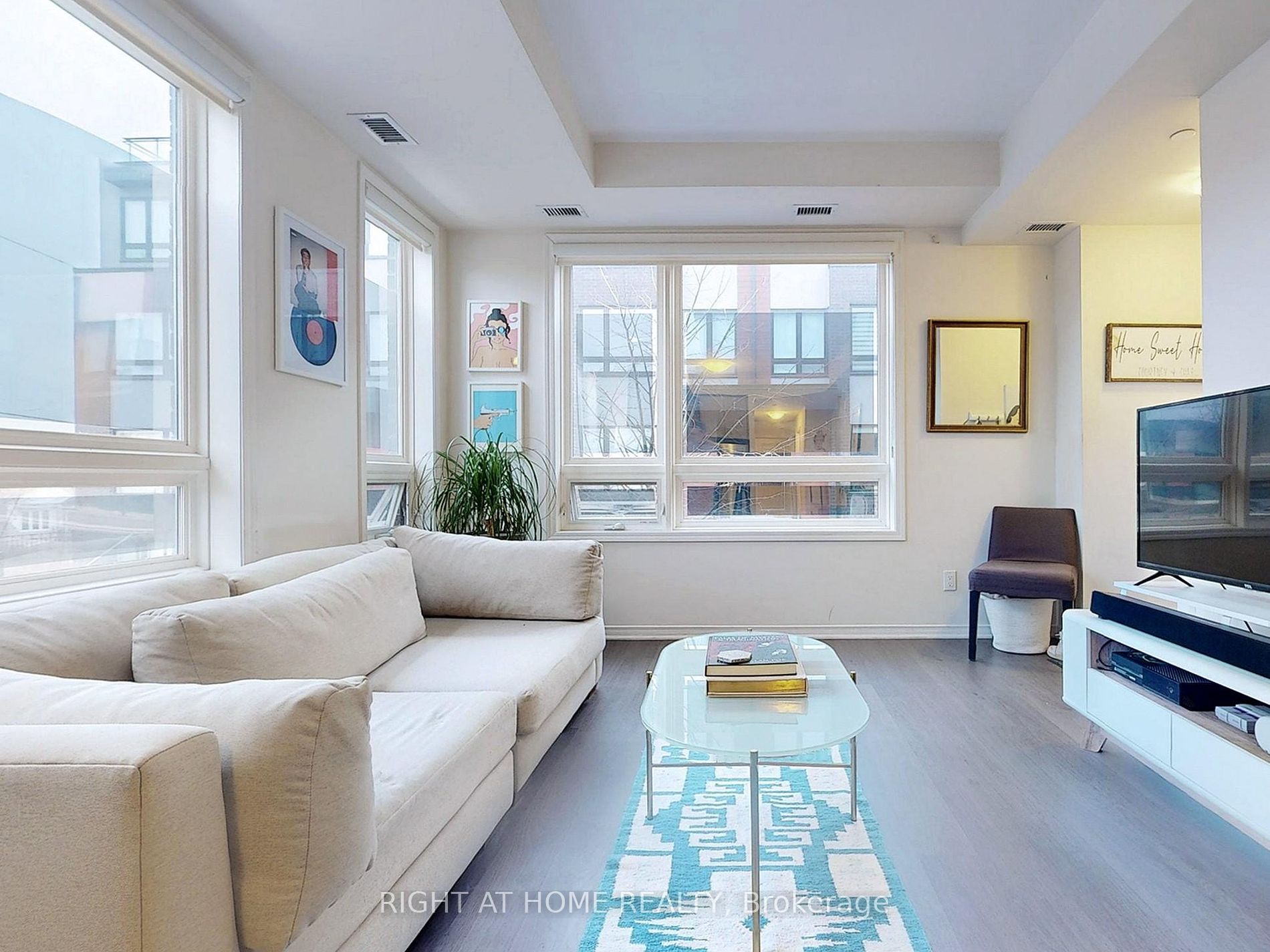 1100 Briar Hill Ave 201