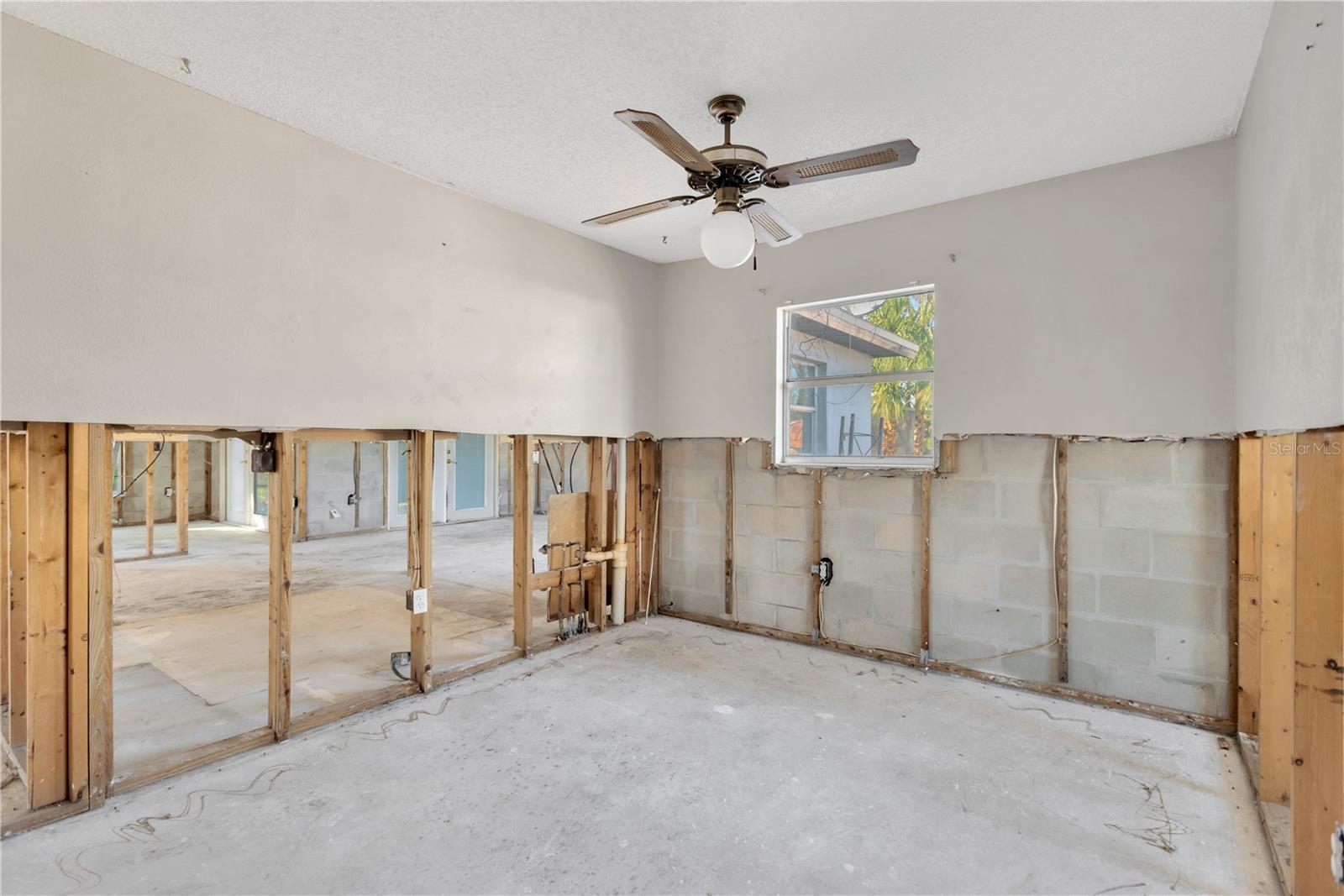 2416 16th Street W