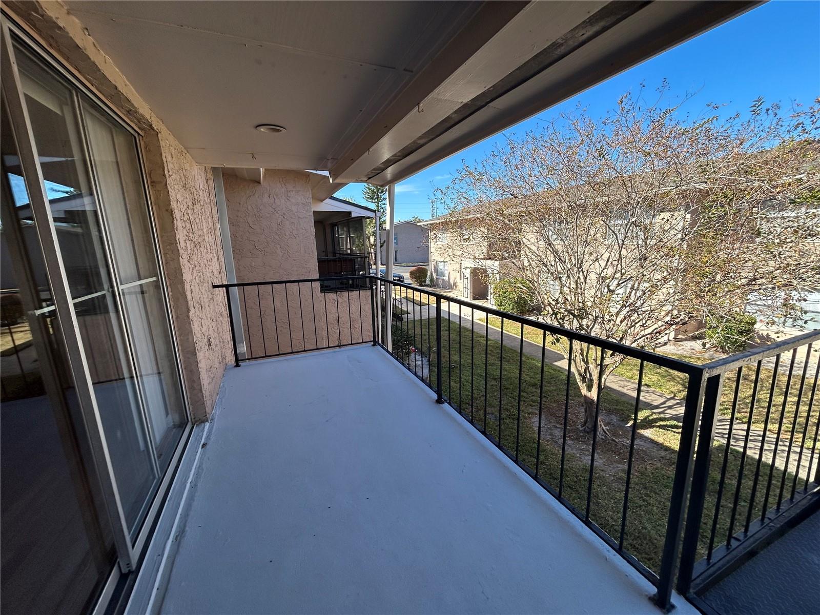1171 Calle Del Rey D